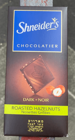 SHNEIDERS WHITE CHOCOLATIER HAZELNUTS 180G
