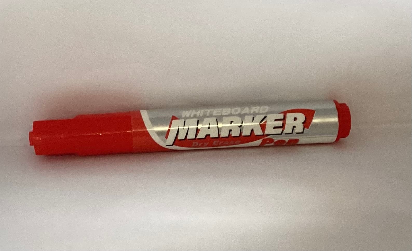 DUREMAX MARCADOR DE TABLERO ROJO